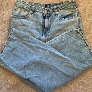 BDG wide leg light wash jeans